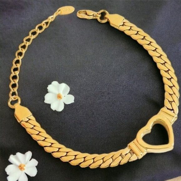 Stainless Steel Heart Bracelet - Picture 2 of 4